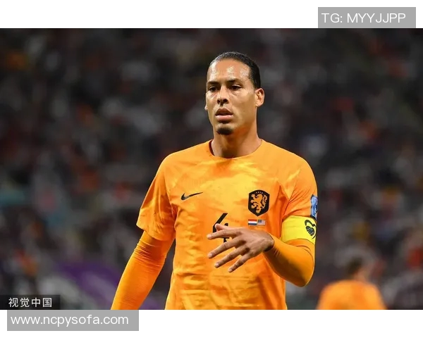 荷兰足球传奇范迪克：从青训新星到世界顶级中卫的崛起之路